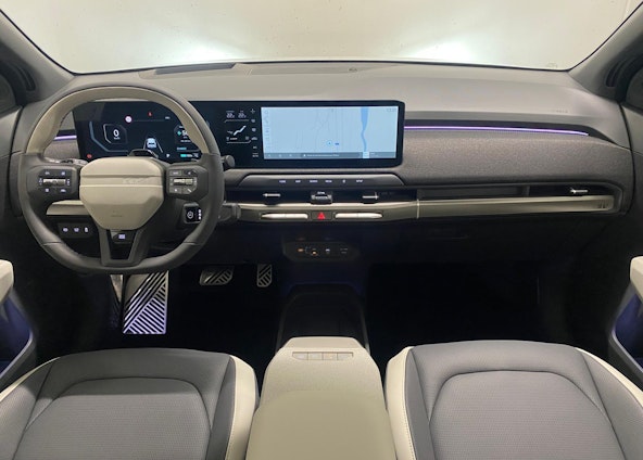 Vehicle image 11 Vehicle image 11