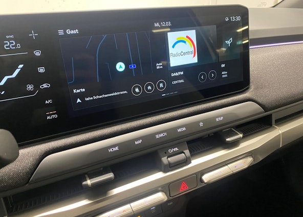 Vehicle image 6 Vehicle image 6