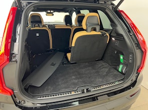 Vehicle image VOLVO XC90 2.0 T8 TE Ultimate Dark 7P. eAWD / ab 3,9% Leasing inkl. 1 Jahr Protect Autoversicherung