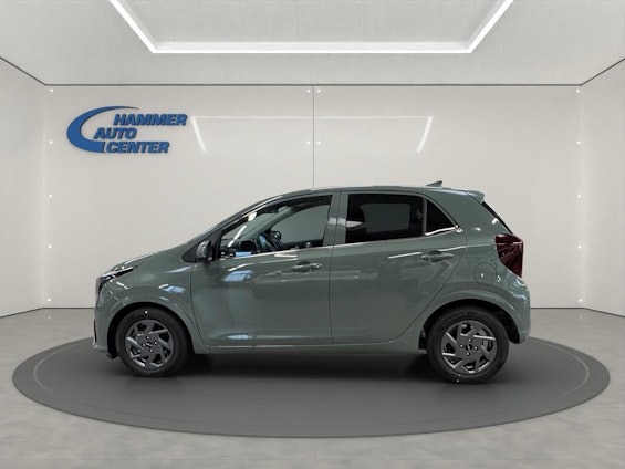 Vehicle image 3 Vehicle image 3