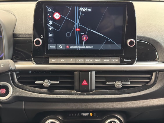 Vehicle image 10 Vehicle image 10