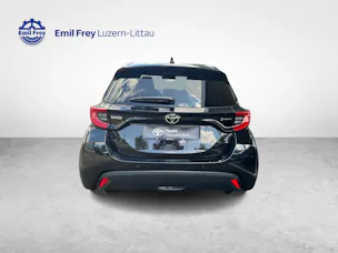 Toyota Yaris 1.5 VVT-i HSD Trend