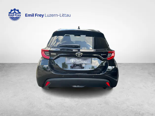 Toyota Yaris 1.5 VVT-i HSD Trend