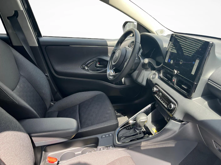 Fahrzeugbild TOYOTA YARIS