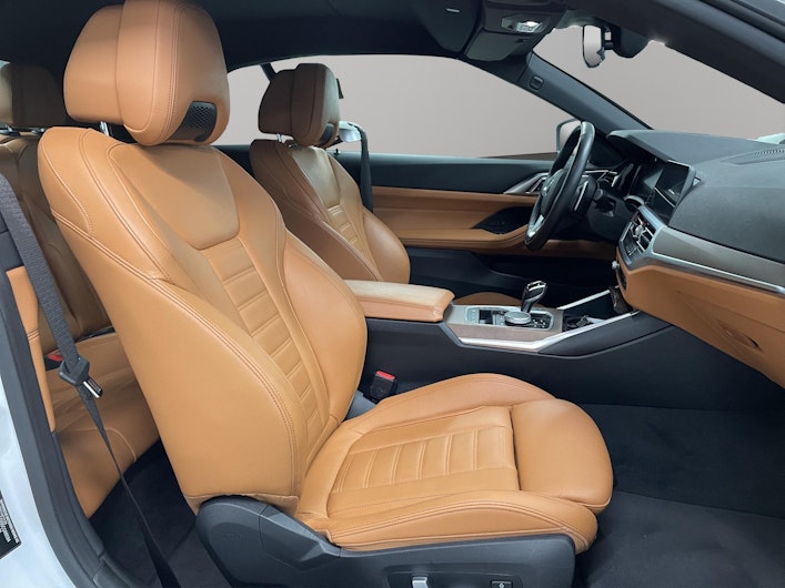 Vehicle image BMW 4 SERIES