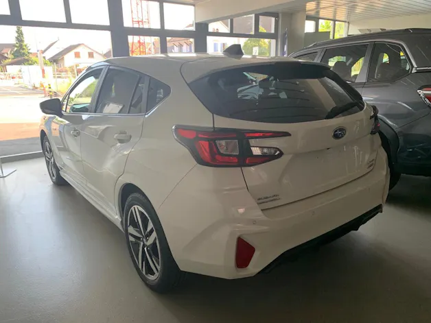 Subaru Impreza 2.0i e-Boxer Swiss Plus