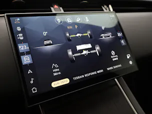 Land Rover Range Rover Evoque 1.5 T 270e Autobiography