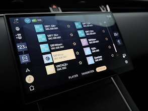 Vehicle image LAND ROVER Range Rover Evoque 1.5 T 270e Autobiography