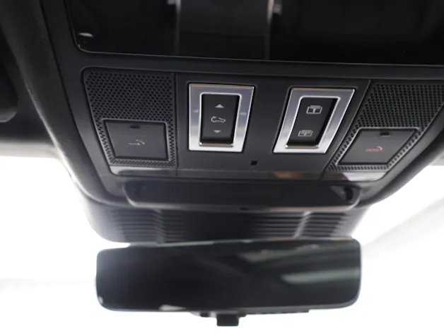Land Rover Range Rover Evoque 1.5 T 270e Autobiography
