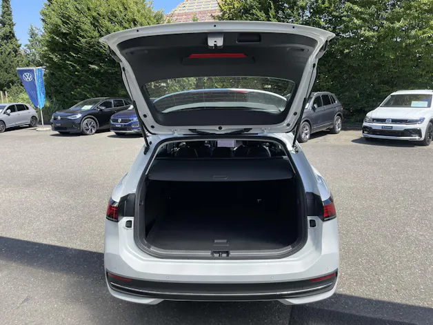 VW Passat Variant 2.0 TDI Business DSG