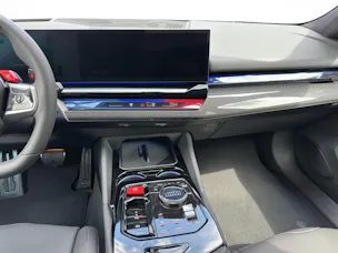 BMW M5 xDrive Touring