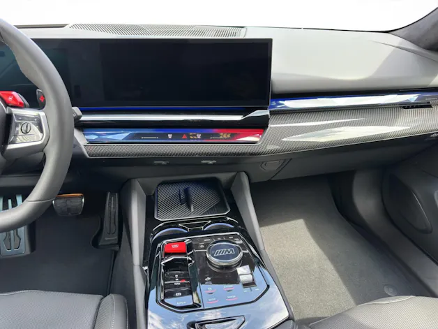 BMW M5 xDrive Touring