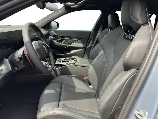 BMW M5 xDrive Touring