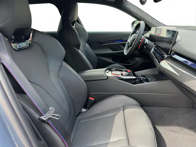 BMW M5 xDrive Touring