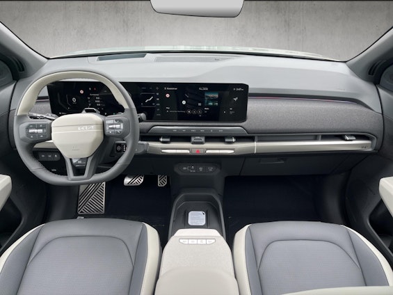 Vehicle image 12 Vehicle image 12