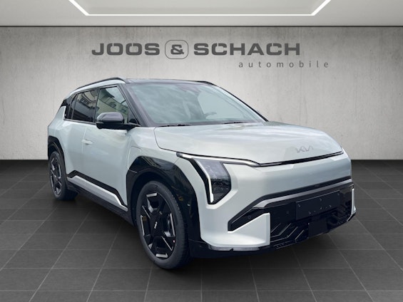 Vehicle image 2 Vehicle image 2