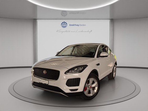 First vehicle image