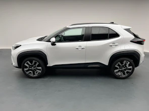 Fahrzeugbild TOYOTA Yaris Cross 1.5 VVT-i HSD Premium AWD-i