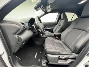 https://vehicle.imgix.net/3987804/ca0853a3-d0e0-4221-93da-5ac4d5702f7d.jpg