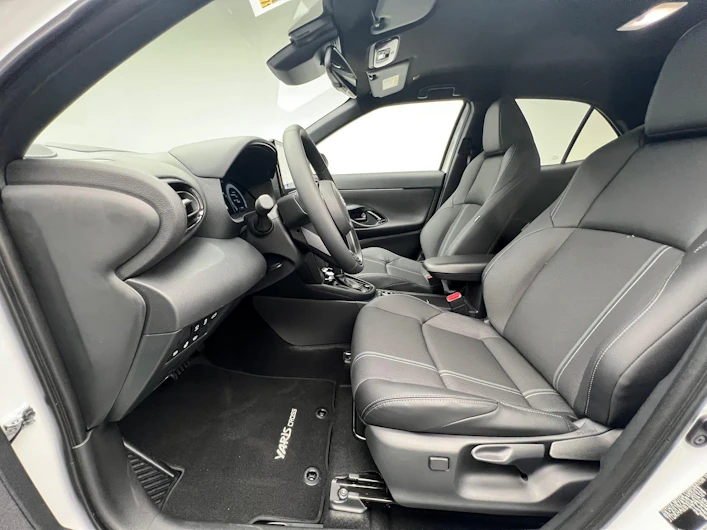 Fahrzeugbild TOYOTA YARIS CROSS