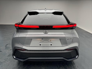 Vehicle image TOYOTA C-HR 2.0 PHEV Swiss Edition