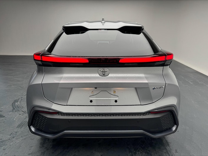 Vehicle image TOYOTA C-HR