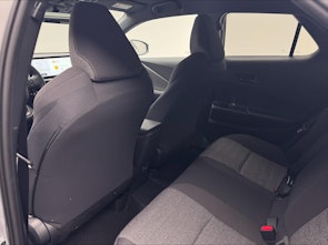 Vehicle image TOYOTA C-HR 2.0 PHEV Swiss Edition