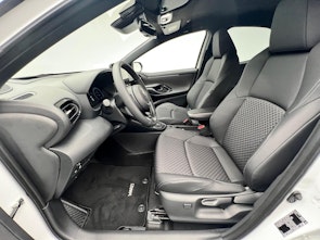 Fahrzeugbild TOYOTA Yaris 1.5 VVT-i HSD Premium