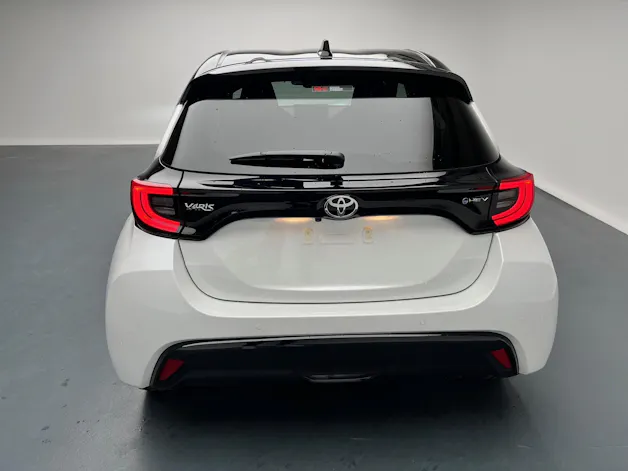 Toyota Yaris 1.5 VVT-i HSD Premium