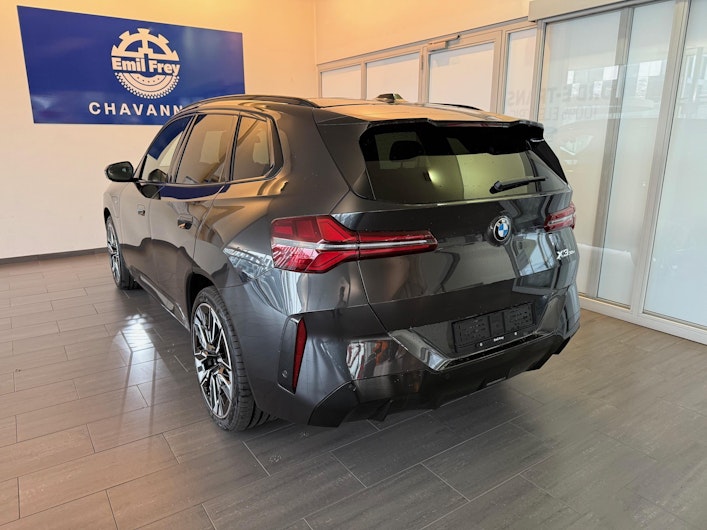 Vehicle image BMW X3