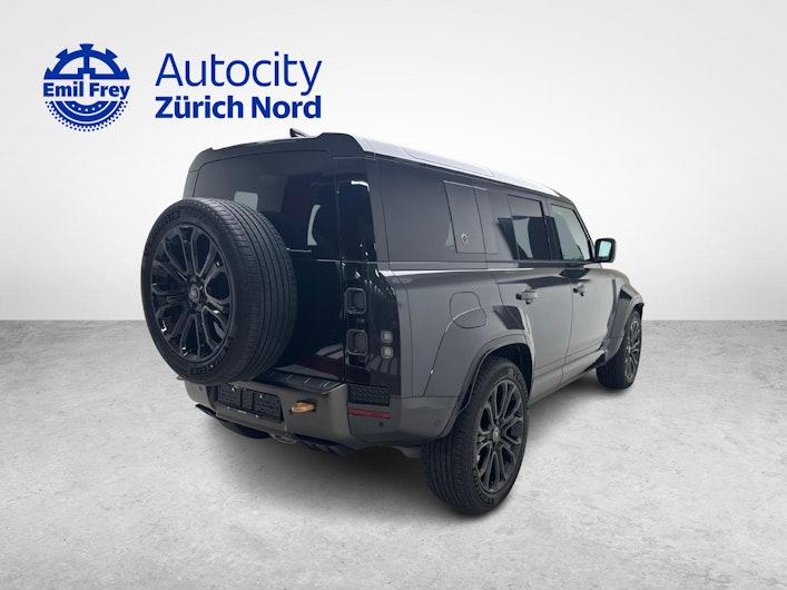 Vehicle image LAND ROVER DEFENDER