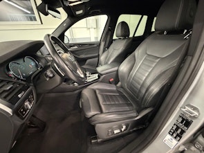 Vehicle image BMW X3 30d xDrive SAG xLine