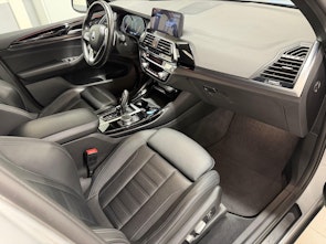 Vehicle image BMW X3 30d xDrive SAG xLine