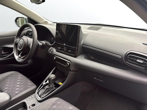 Vehicle image 7 Vehicle image 7