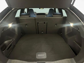 https://vehicle.imgix.net/3987938/77c28d74-d43d-45ec-a4d1-0735dd7afc29.jpg