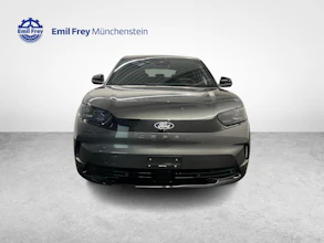 https://vehicle.imgix.net/3987938/a335736a-eb55-4cfe-bb72-a1c5ae39b8f4.jpg