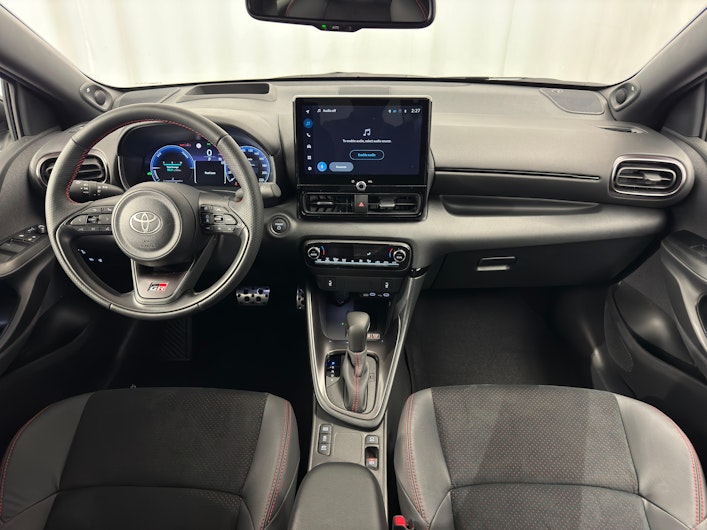 Vehicle image TOYOTA YARIS