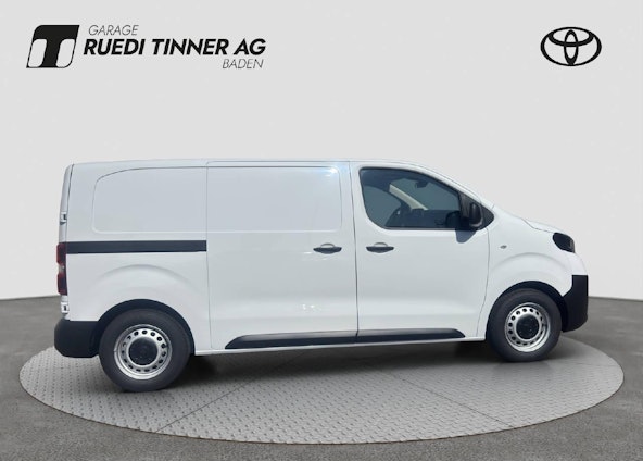 Vehicle image 6 Vehicle image 6