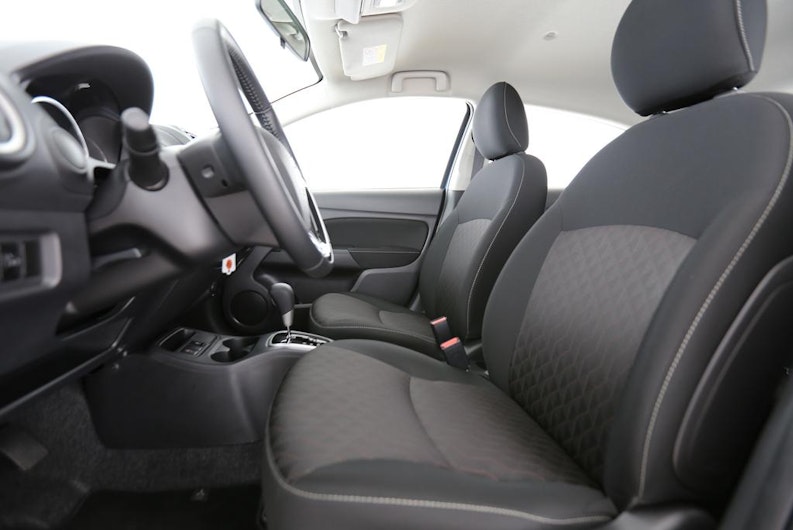 Vehicle image MITSUBISHI SPACE STAR