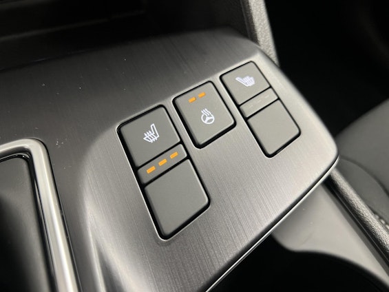 Vehicle image 10 Vehicle image 10