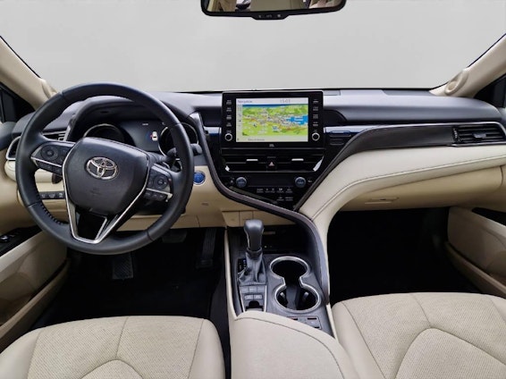 Vehicle image 5 Vehicle image 5