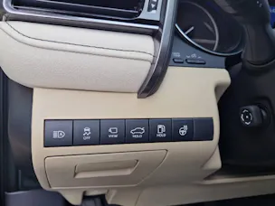 Toyota Camry 2.5 HSD Premium 41659/000