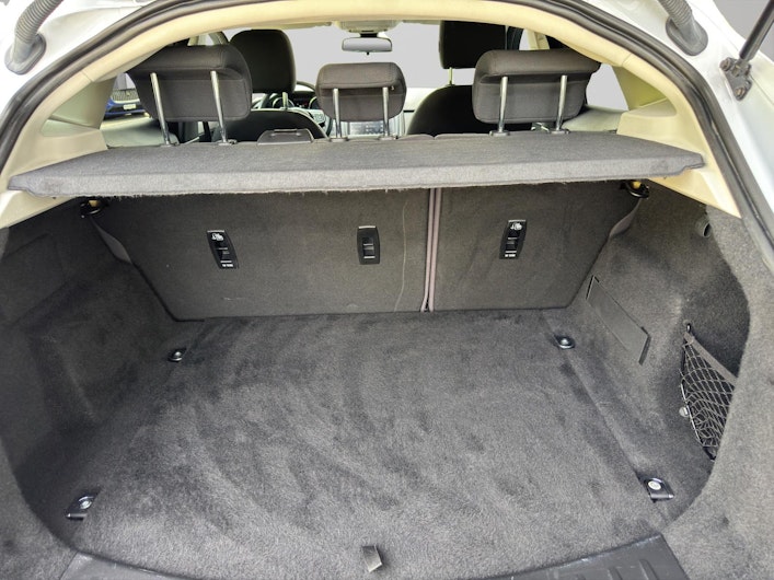 Vehicle image JAGUAR E-PACE