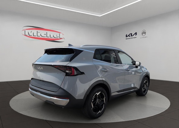 Vehicle image 5 Vehicle image 5