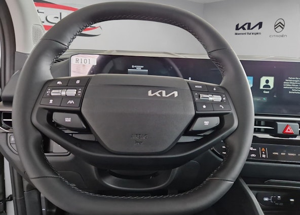 Vehicle image 12 Vehicle image 12