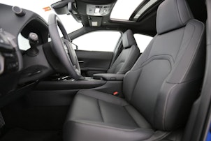 Vehicle image LEXUS UX 250h F-Line