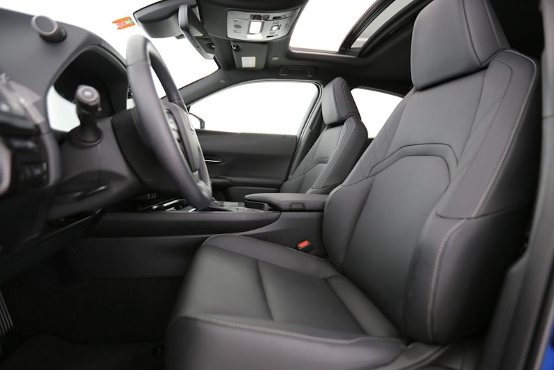 Vehicle image LEXUS UX