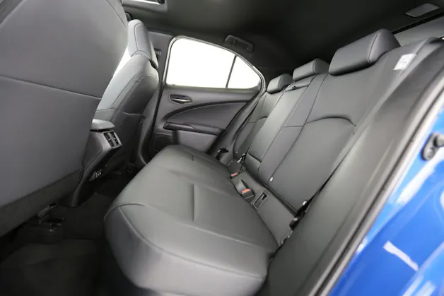 Lexus UX 250h F-Line