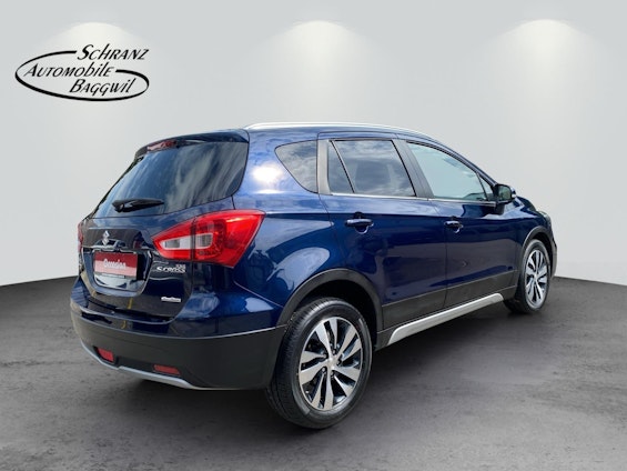 Vehicle image 3 Vehicle image 3