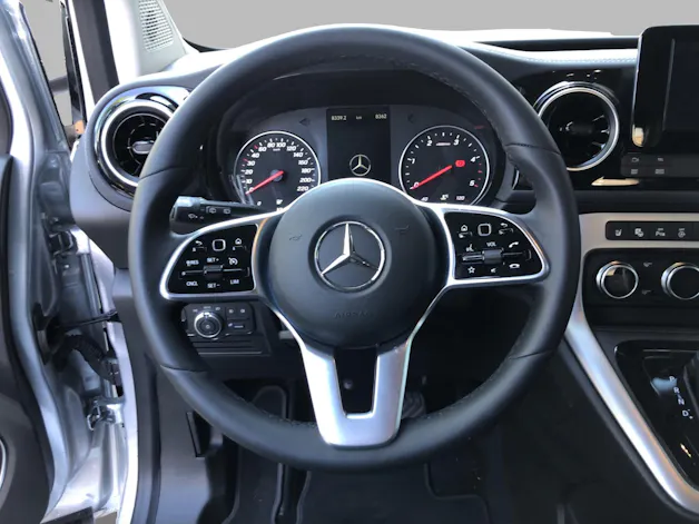 Mercedes-Benz T-Klasse 180D Style Automat